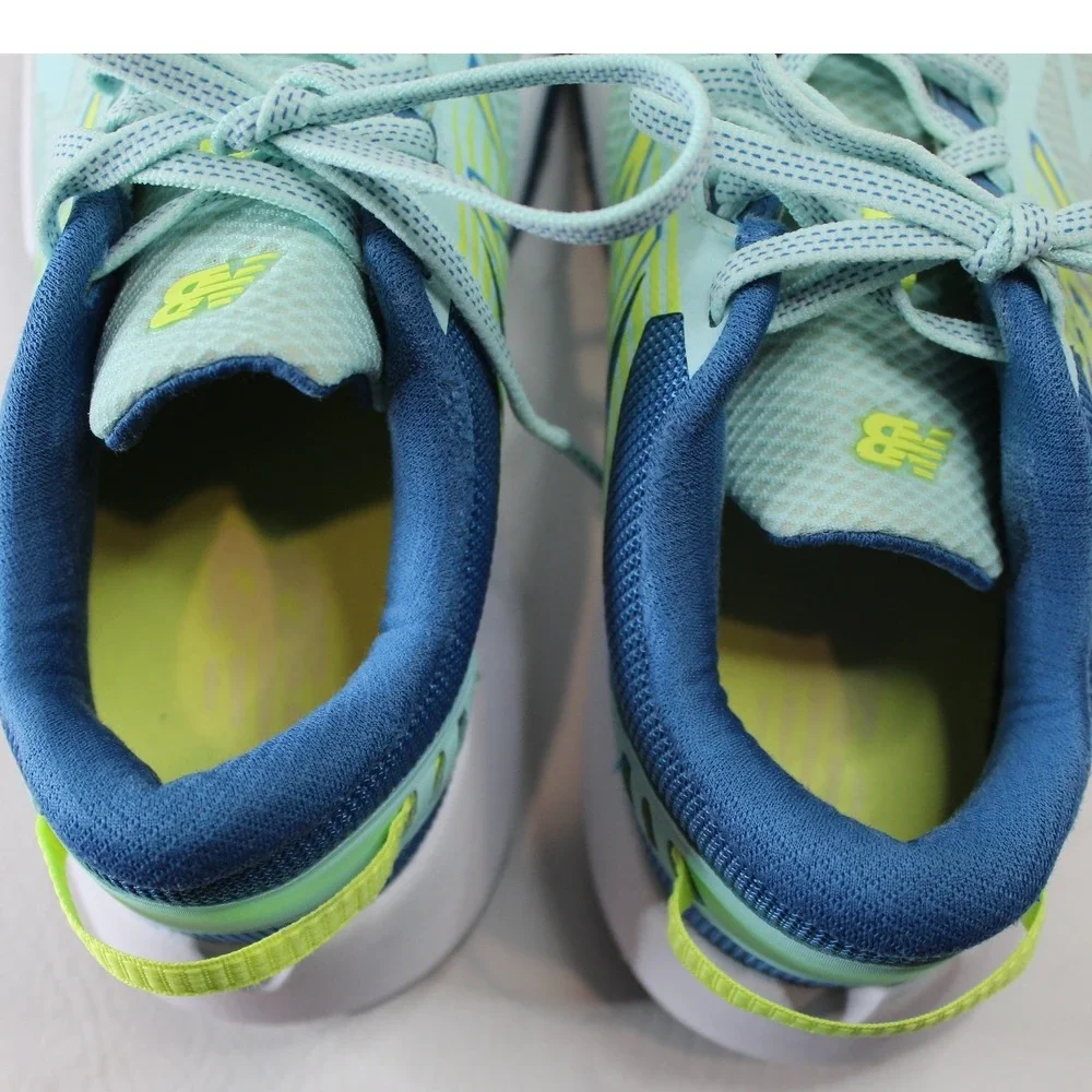 New‎ Balance Running Shoes Aqua Blue Yellow Size 5.5 Mens.